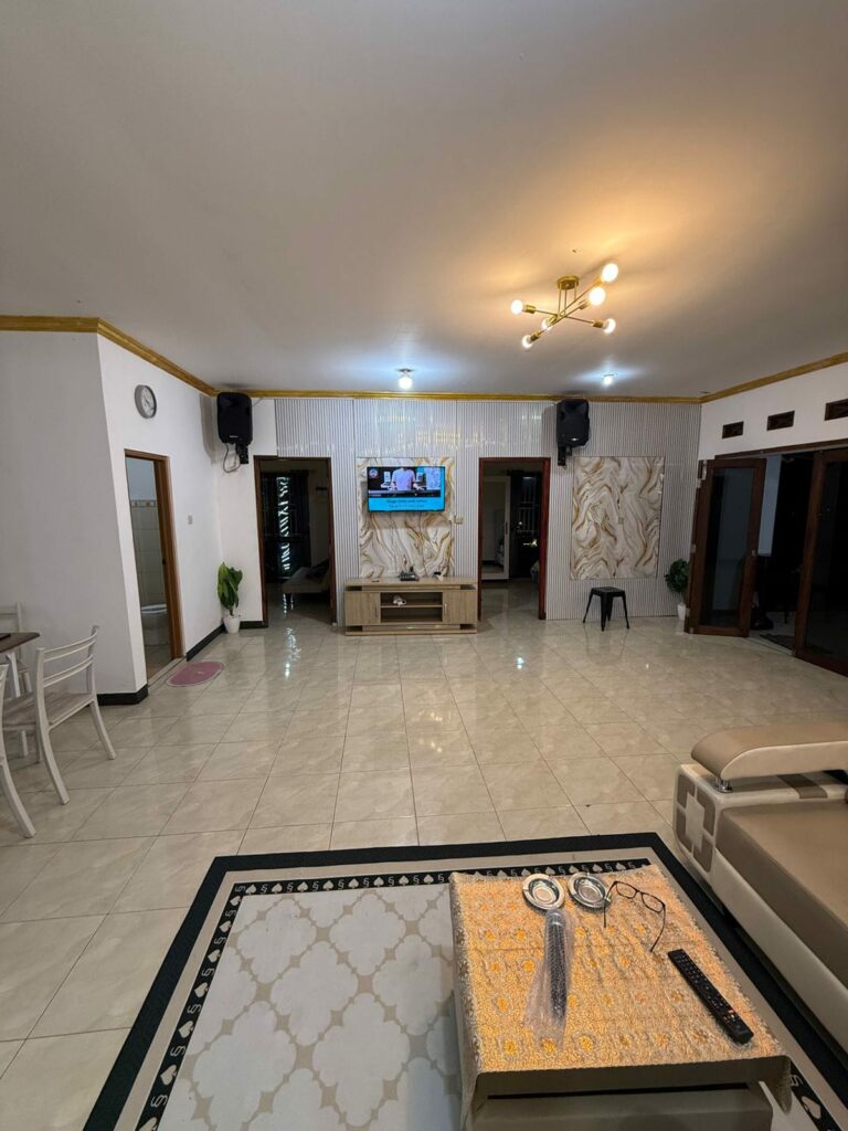 WhatsApp-Image-2025-11-29-at-4.06.27-PM-2