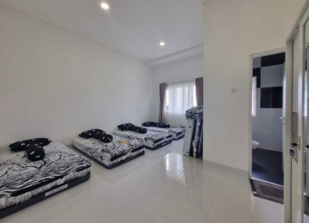 WhatsApp-Image-2025-12-04-at-2.25.52-PM-2