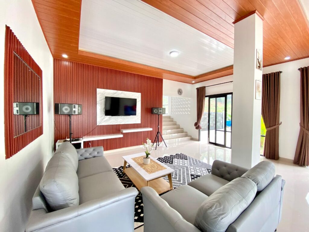 WhatsApp-Image-2025-12-06-at-2.21.28-PM-2