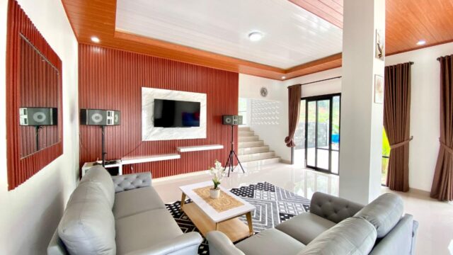 WhatsApp-Image-2025-12-06-at-2.21.28-PM-2